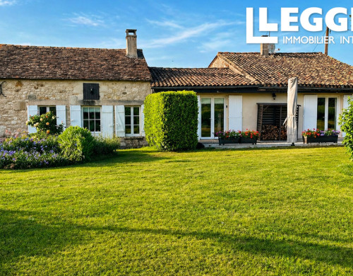 maison  EYMET