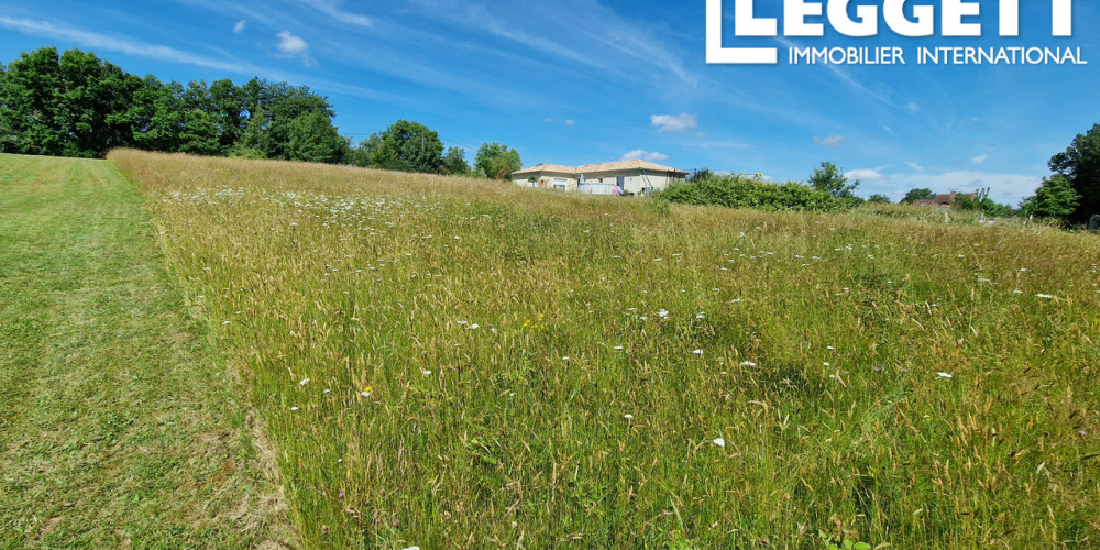 terrain à BEAUPOUYET (24400)