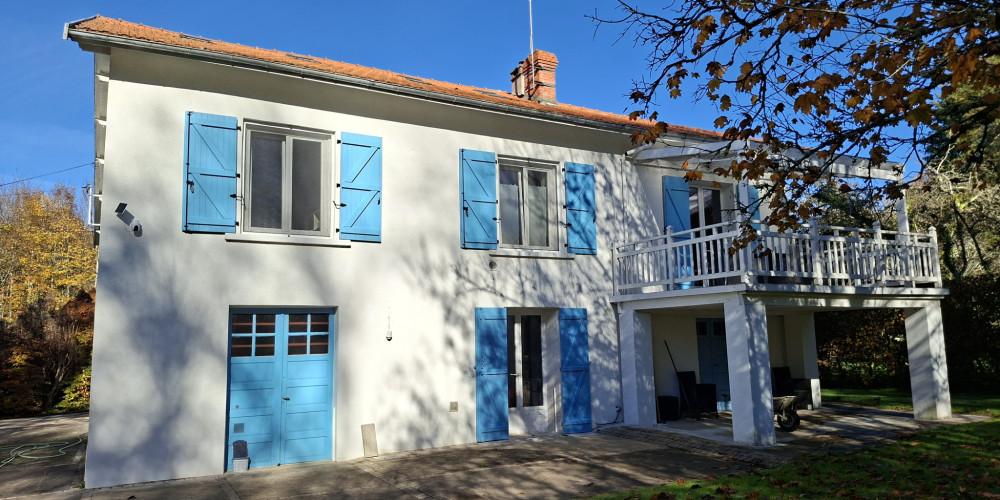 maison à ST ASTIER (24110)