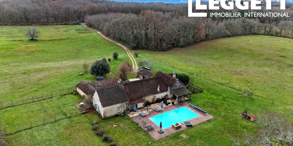 maison à STE ALVERE ST LAURENT LES BATONS (24510)