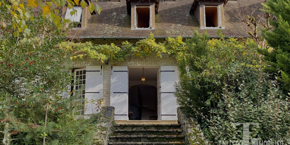 maison à TRELISSAC (24750)
