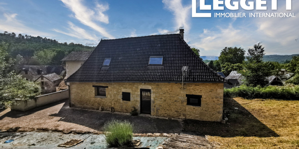 maison à TERRASSON LAVILLEDIEU (24120)
