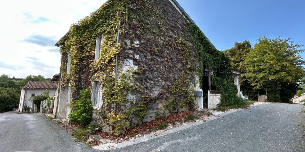 maison à TOCANE ST APRE (24350)