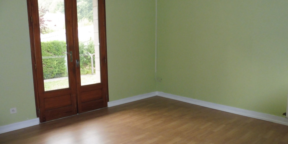 maison à RIBERAC (24600)
