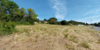 terrain à CHATEAU L EVEQUE (24460)