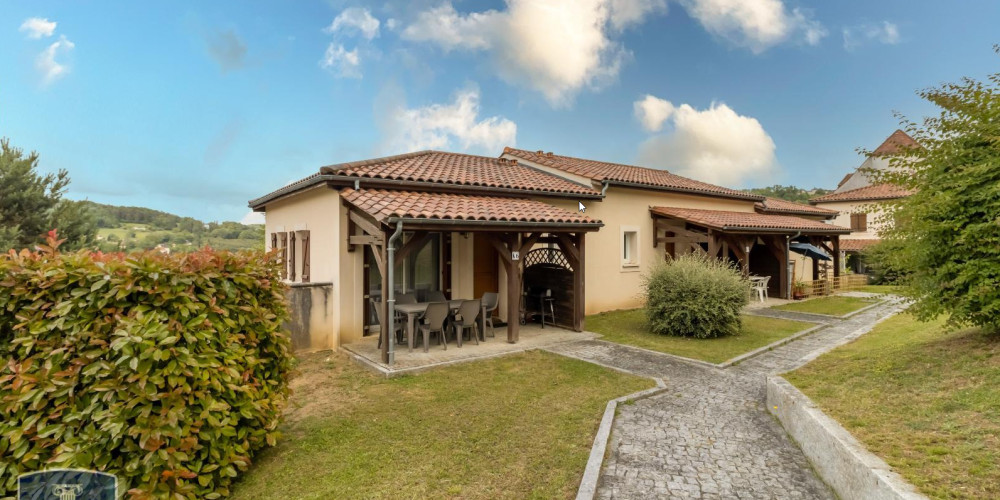 appartement à SARLAT LA CANEDA (24200)