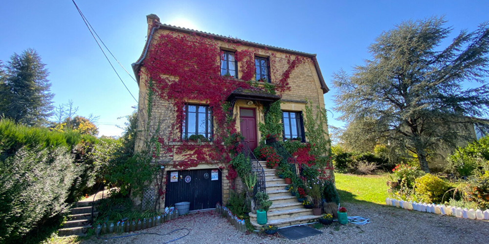 maison à SARLAT LA CANEDA (24200)