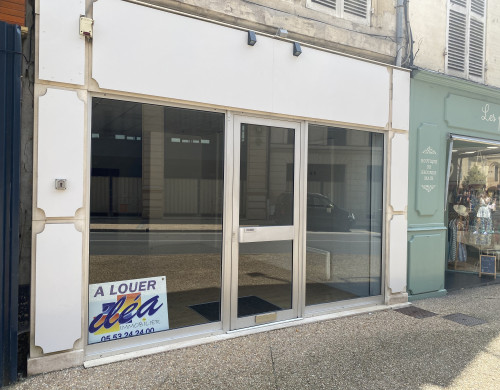 local commercial  BERGERAC