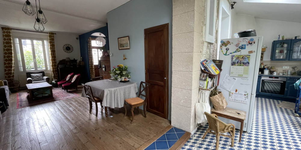 maison à PERIGUEUX (24000)