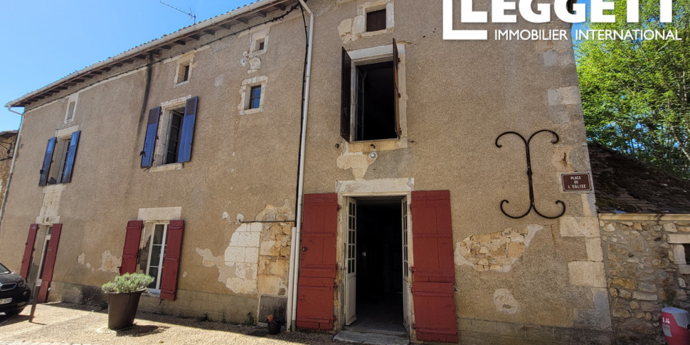 maison à MILHAC DE NONTRON (24470)