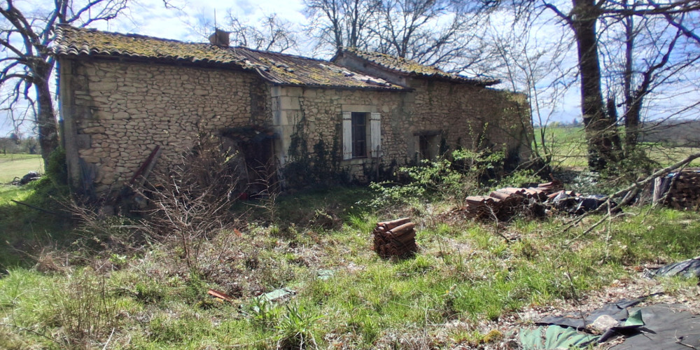 maison à TOCANE ST APRE (24350)