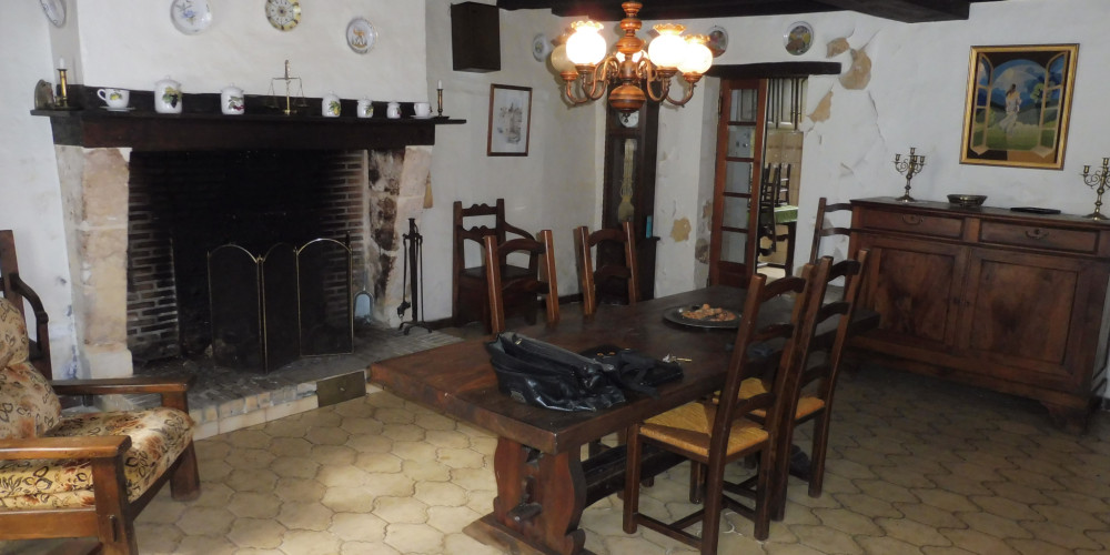 maison à PONTEYRAUD (24410)