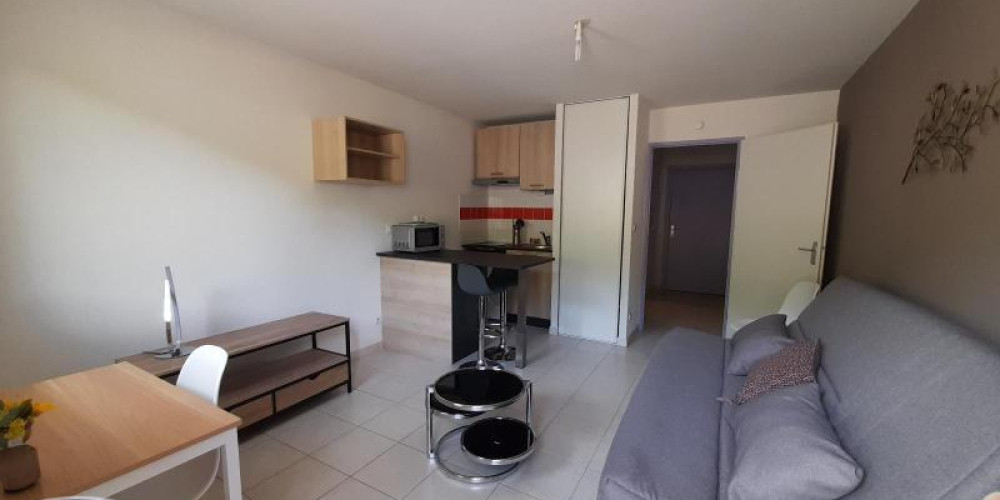 appartement à CHAMPCEVINEL (24750)