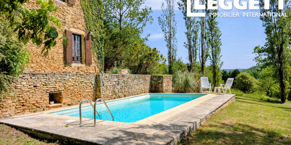 maison à ST CERNIN DE L HERM (24550)