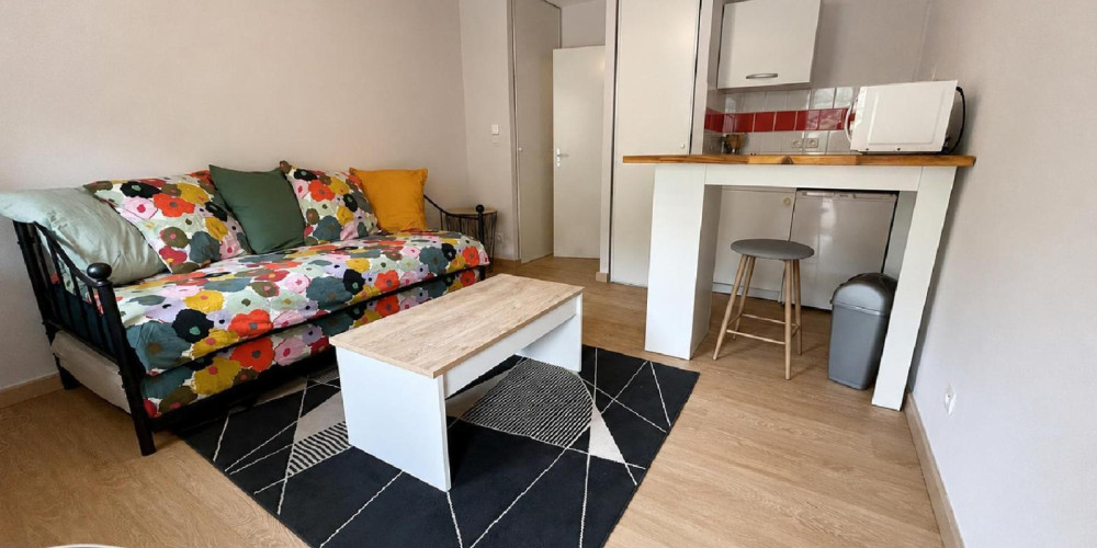 appartement à CHAMPCEVINEL (24750)