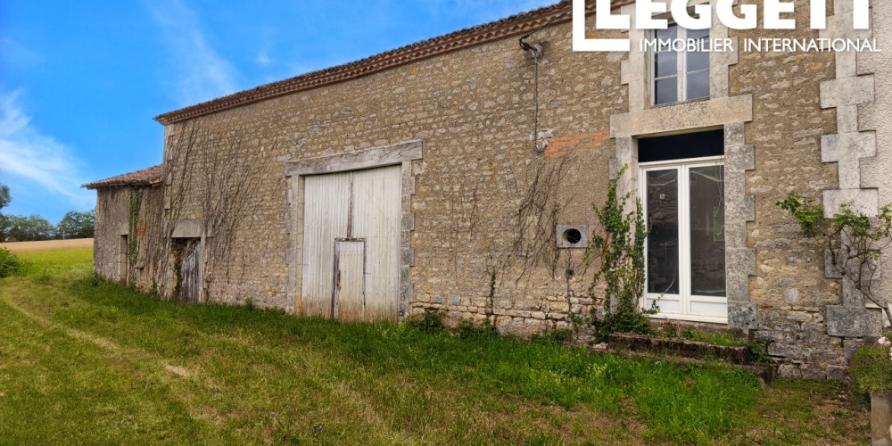 maison à VARAIGNES (24360)