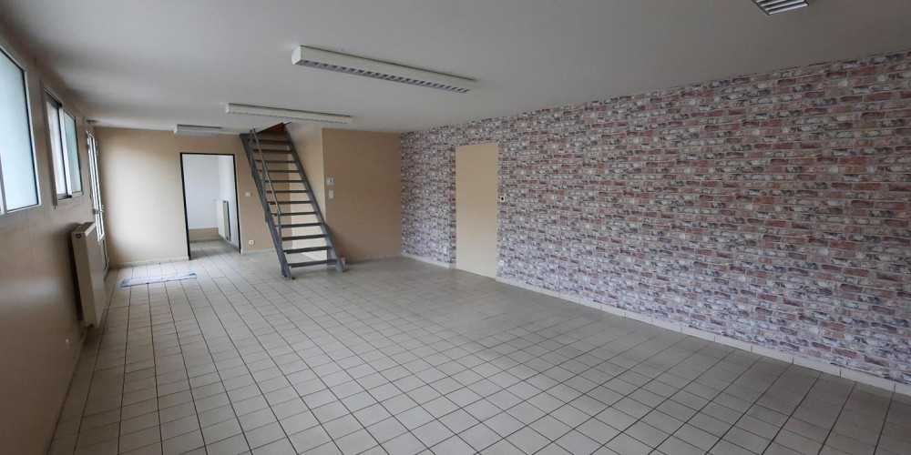 local commercial à BERGERAC (24100)