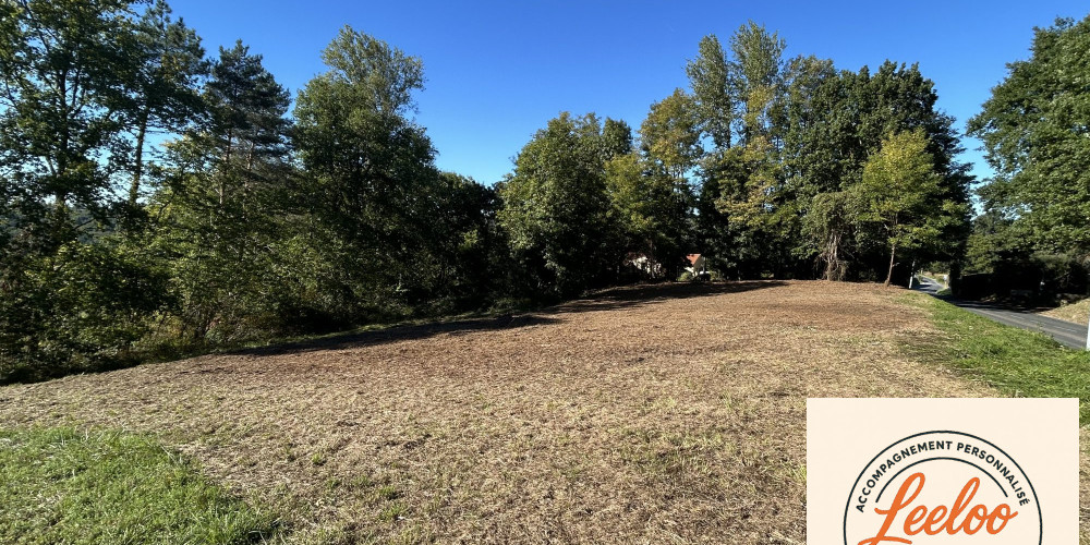 terrain à SARLAT LA CANEDA (24200)
