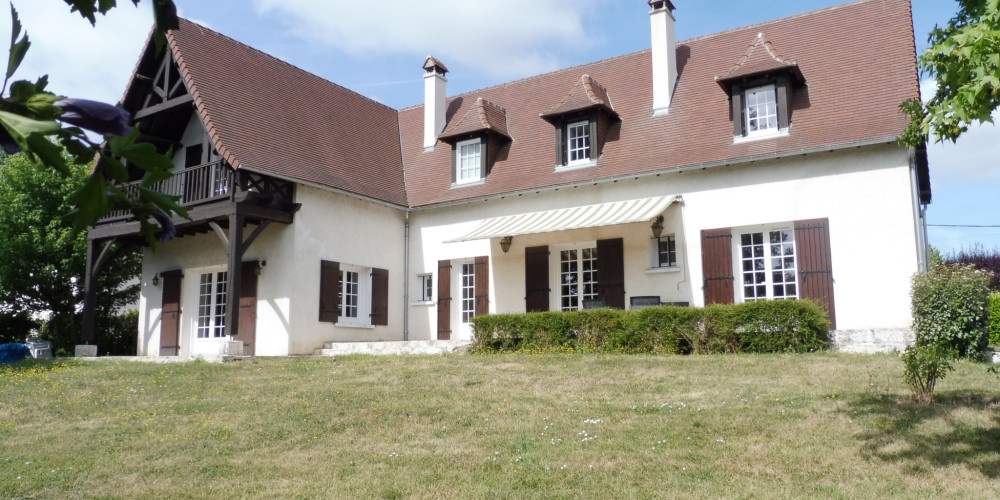 maison à RIBERAC (24600)
