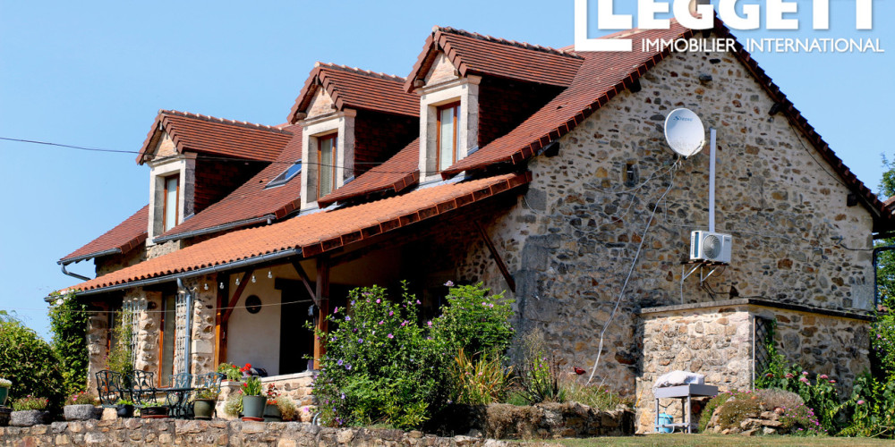 maison à CHAMPS ROMAIN (24470)