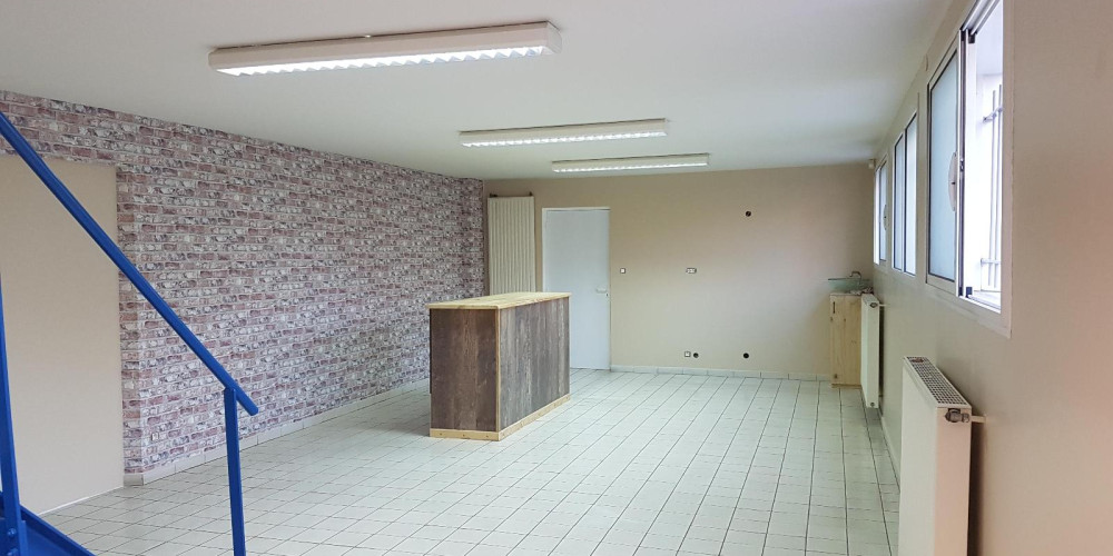 local commercial à BERGERAC (24100)