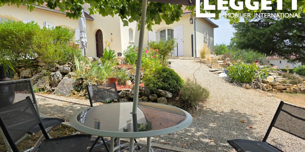 maison à NEGRONDES (24460)