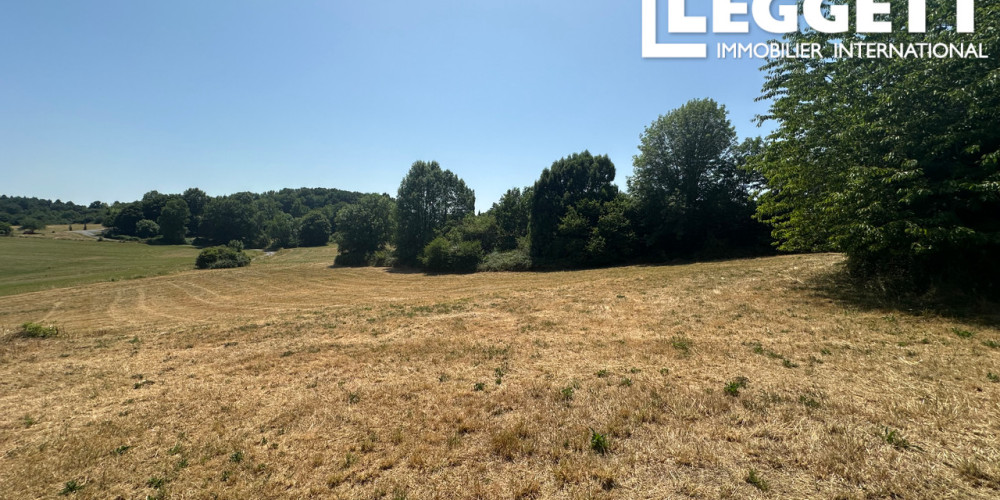 terrain à SAVIGNAC LEDRIER (24270)