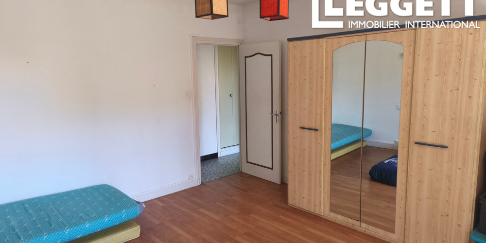 maison à ST MARTIN LE PIN (24300)