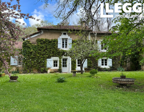 maison  LA TOUR BLANCHE