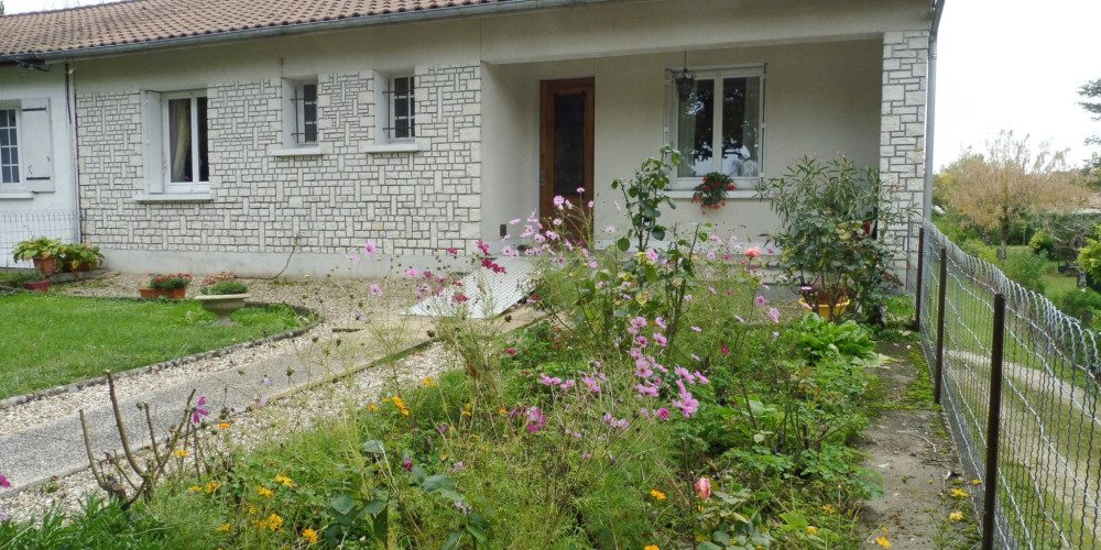 maison à RIBERAC (24600)