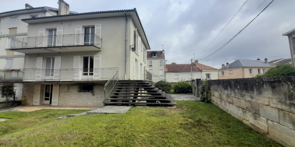immeuble à PERIGUEUX (24000)