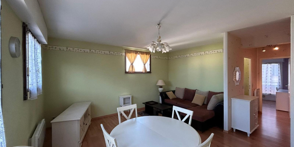 appartement à NOTRE DAME DE SANILHAC (24660)