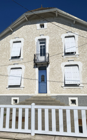 Maison  ST ASTIER