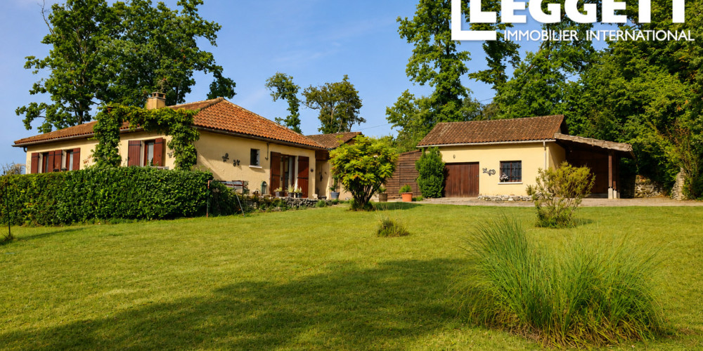 maison à TURSAC (24620)