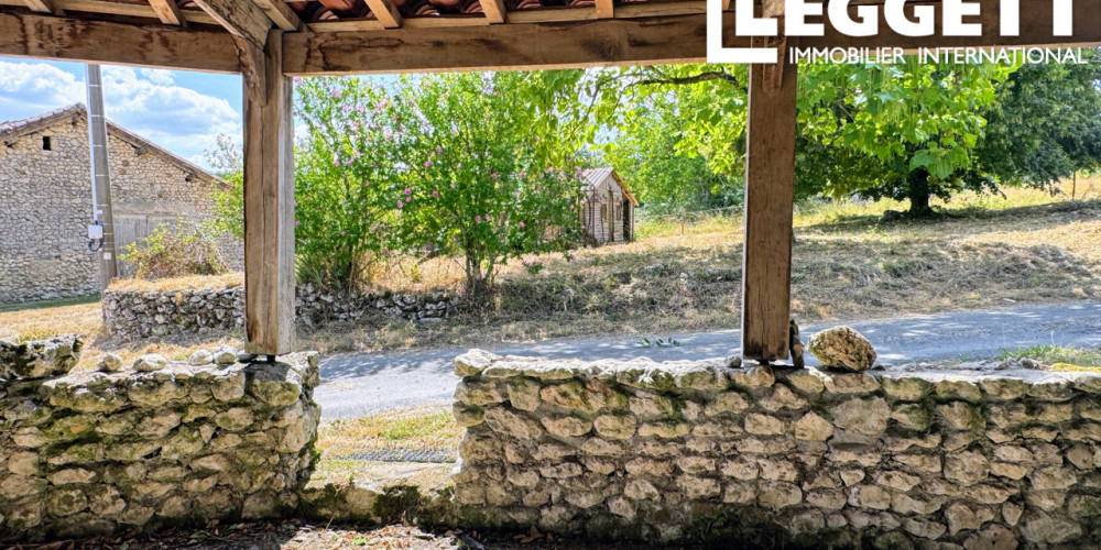 maison à VILLETOUREIX (24600)