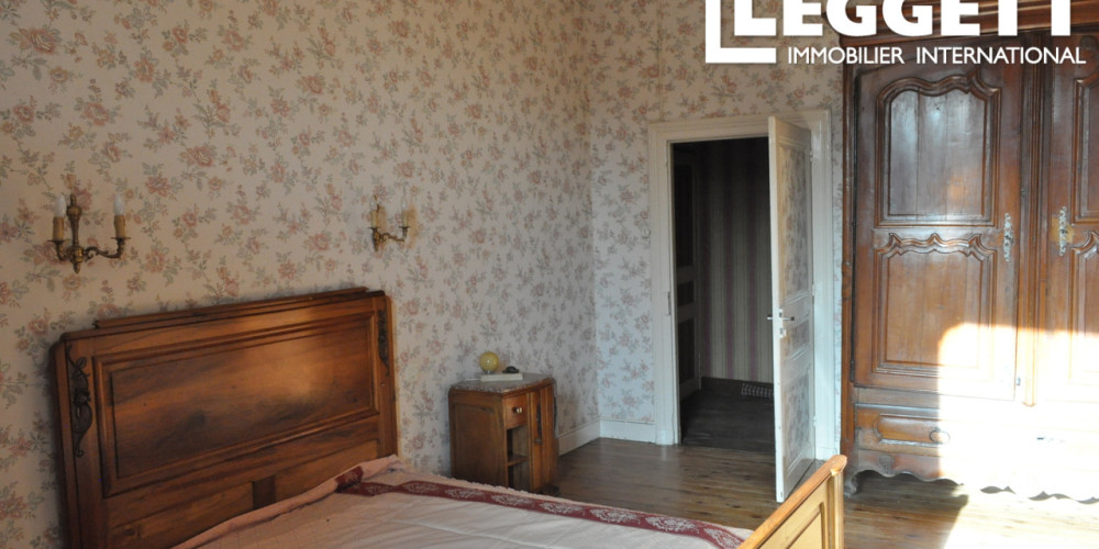 maison à LA TOUR BLANCHE (24320)