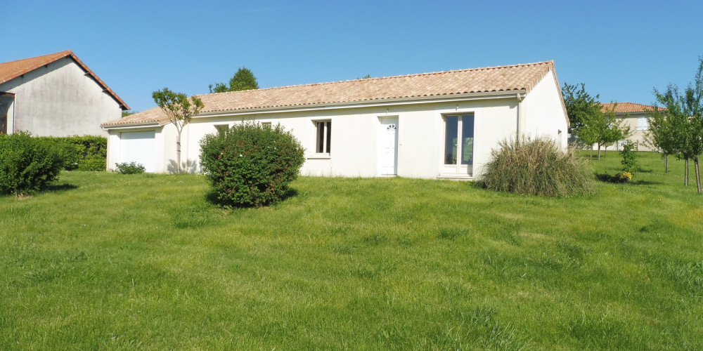 maison à RIBERAC (24600)
