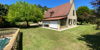 maison à SARLAT LA CANEDA (24200)