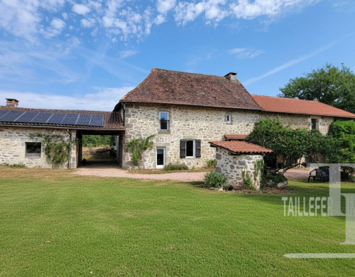 maison  ST SAUD LACOUSSIERE