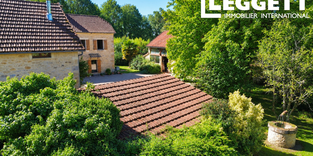 maison à LA CHAPELLE AUBAREIL (24290)