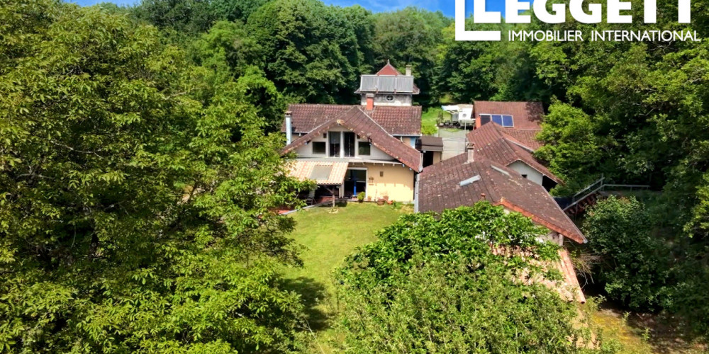 maison à MAREUIL (24340)
