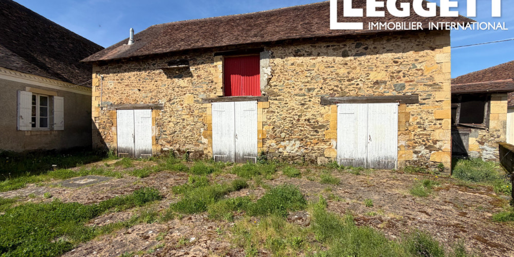 maison à ST MEDARD D EXCIDEUIL (24160)