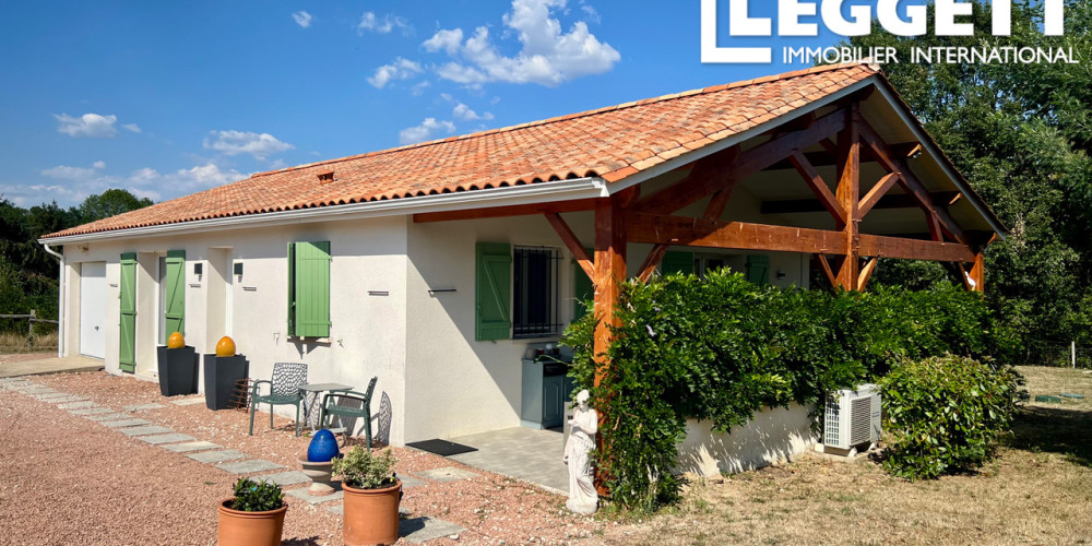 maison à ST ESTEPHE (24360)