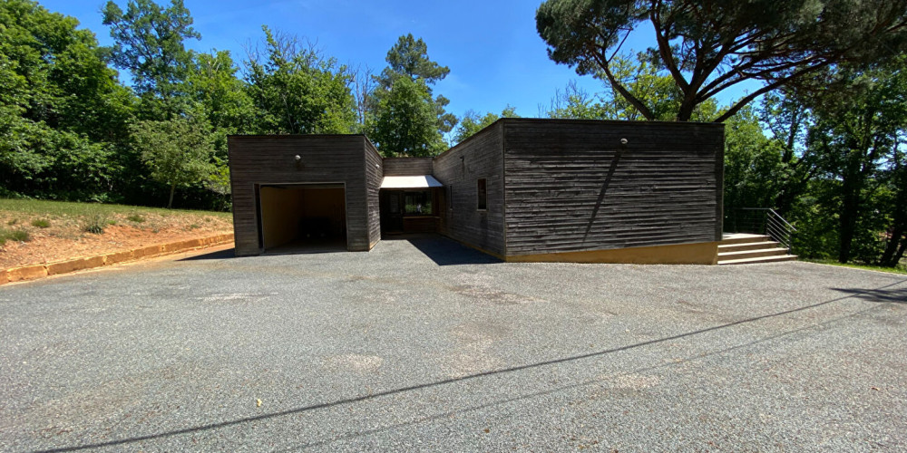 maison à SARLAT LA CANEDA (24200)