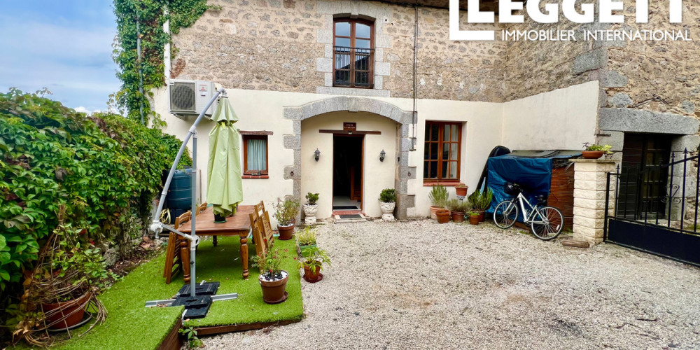 maison à PIEGUT PLUVIERS (24360)
