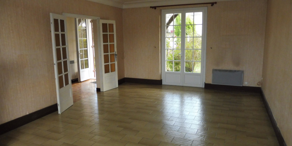 maison à RIBERAC (24600)