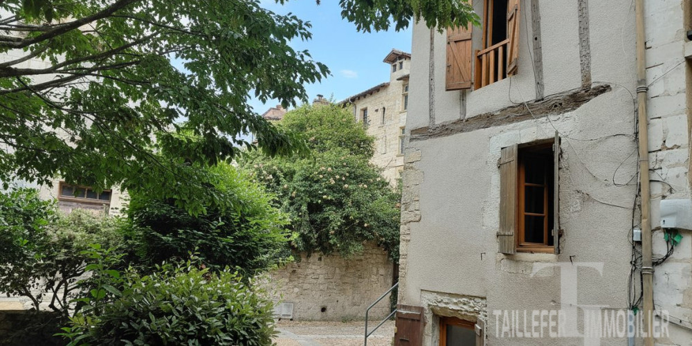 immeuble à PERIGUEUX (24000)