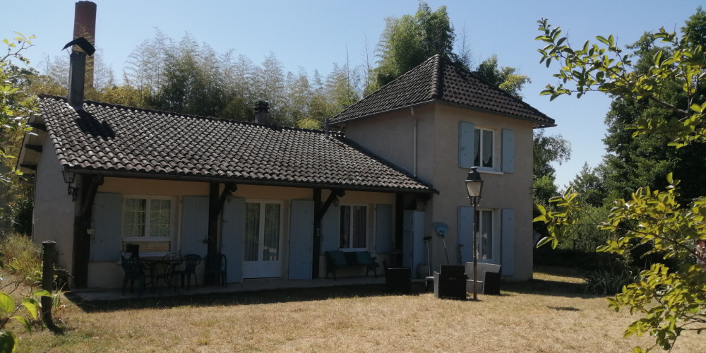 maison à ST PRIVAT DES PRES (24410)
