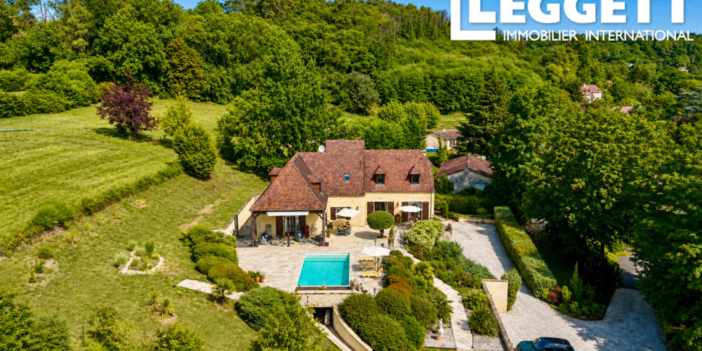 maison à SARLAT LA CANEDA (24200)