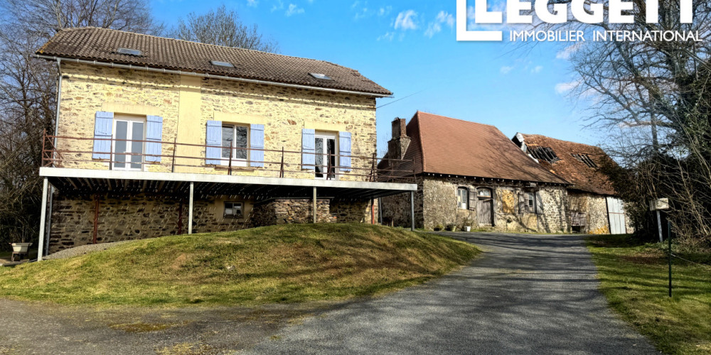 maison à ST MESMIN (24270)